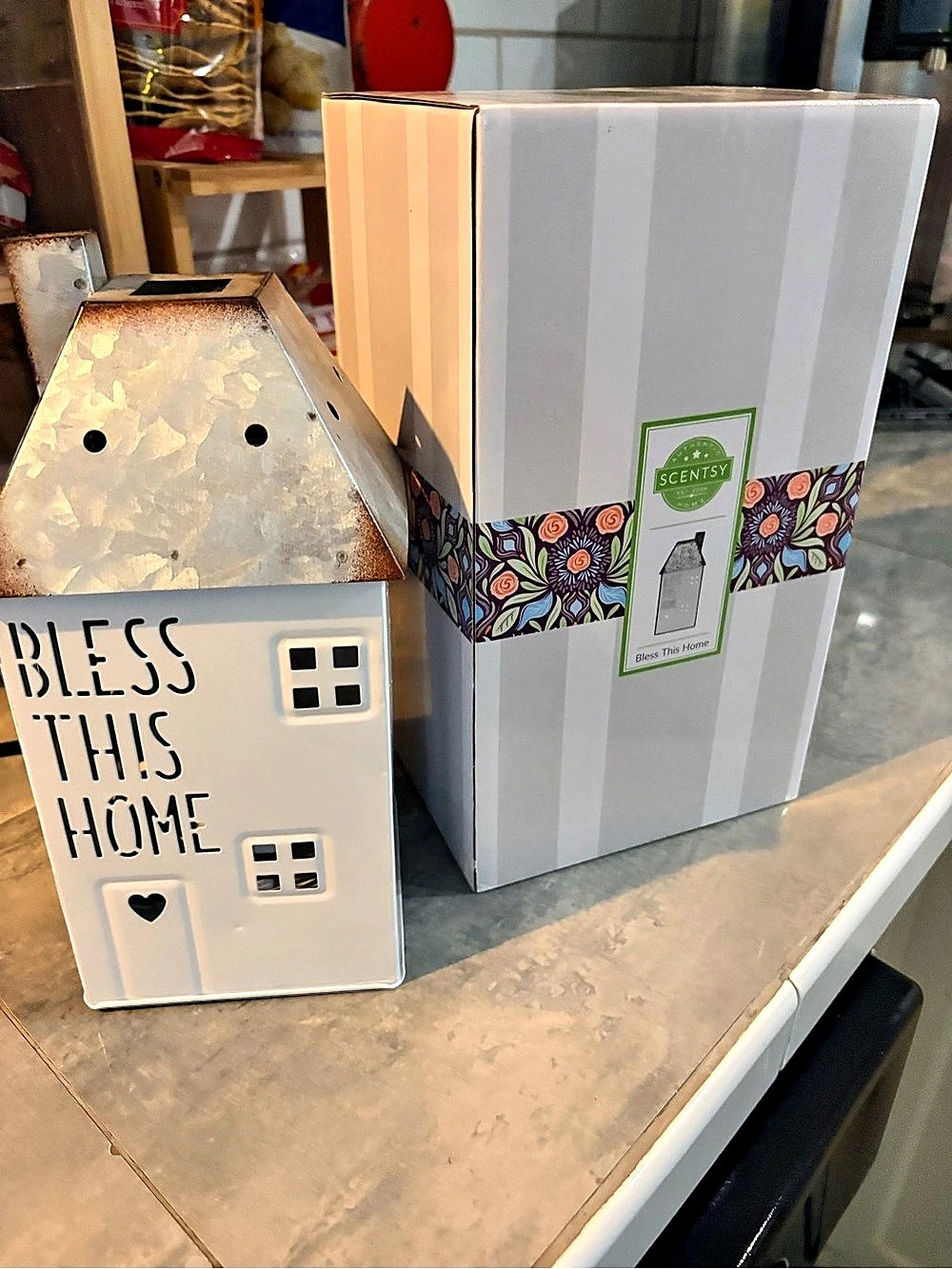 Scentsy Bless This Home Warmer White & Silver Decor